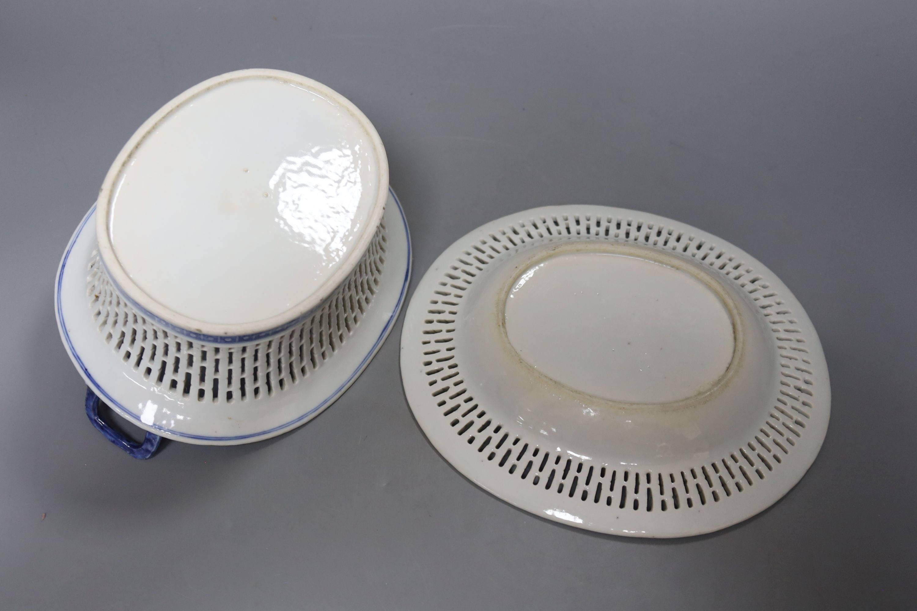 A Chinese blue and white chestnut basket and stand, Qianlong period, basket 11 cms high.